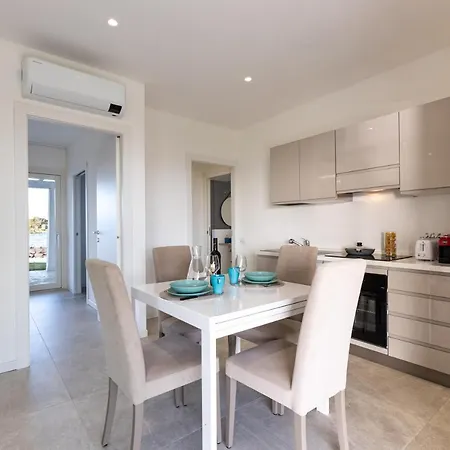 Baia Del Sole Готель Ольбія