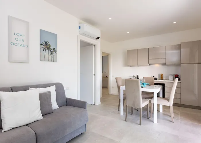 ホテル Baia Del Sole 4*