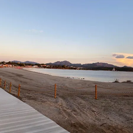 Feriested Baia Del Sole 4*